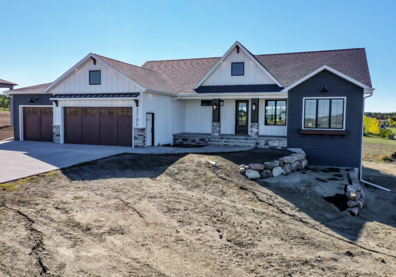 2705 Nicklaus Drive-1